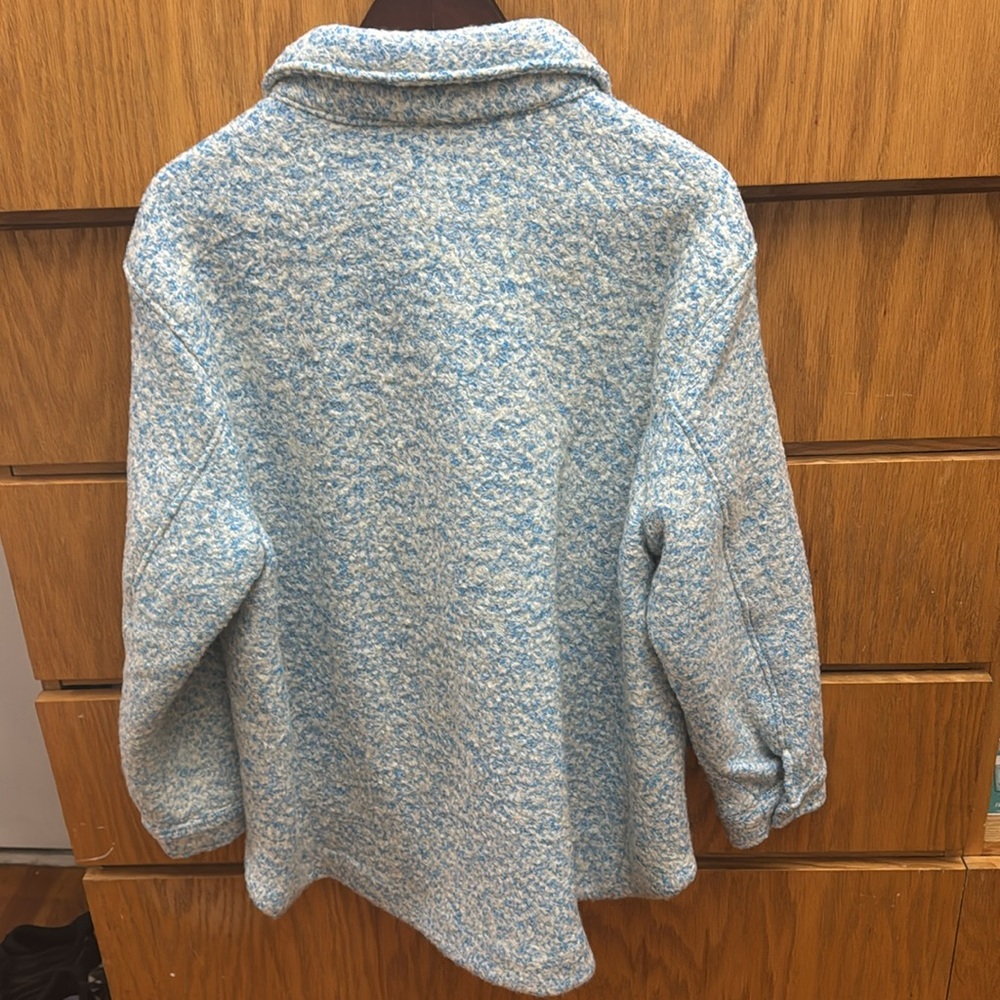 H & M Shacket - image 6